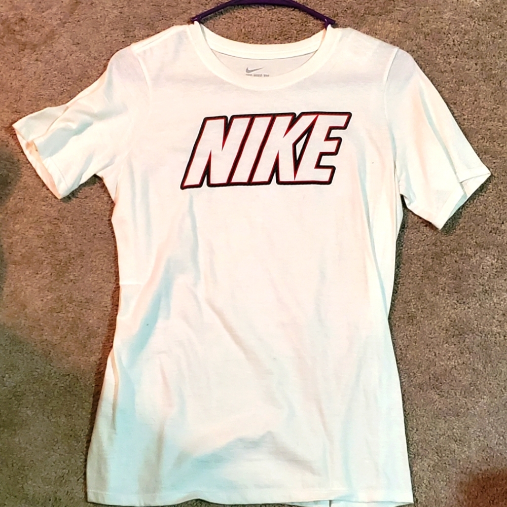 Nike t shirt
